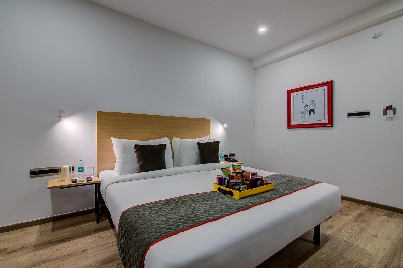 Super Townhouse Global Village Tech Park Near Kengeri Bus Terminal Metro Station Бенґалуру Екстер'єр фото